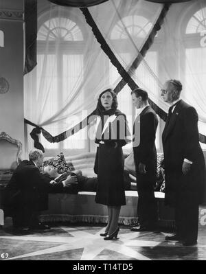 L'albergo degli assenti, ITA, 1938, Paola Barbara (2), Carla Candiani (3), Italian movie directed by Raffaello Matarazzo Stock Photo
