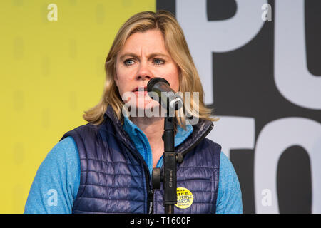 London, UK. 23rd March, 2019. Justine Greening, Conservative MP for Putney, addresses a million people taking part in a People's Vote rally in Parliament Square following a march from Park Lane. Credit: Mark Kerrison/Alamy Live News Stock Photo