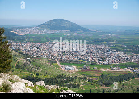 Mount Precipice and a view of Jezreel Valley Stock Photo