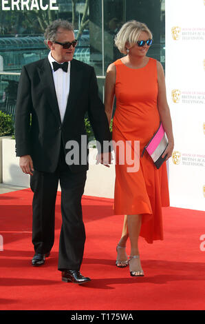 May 08, 2016 - London, England, UK - BAFTA TV Awards 2016, Royal Festival Hall - Red Carpet Arrivals Photo Shows: Hugh Bonneville and wife Lulu Willia Stock Photo