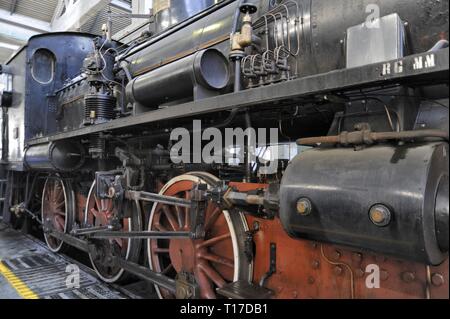 Fondazione FS Italiane, open day at the workshops of the Squadra Rialzo of Milano Centrale station, where historical trains are preserved and restored, on the occasion of the FAI Spring Days. Steam locomotive FS 625 Stock Photo