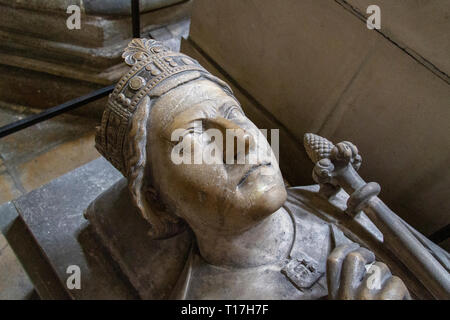 TOMB OF RICHARD I THE LIONHEART ROUEN CATHEDRAL ROUEN, FRANCE Stock ...