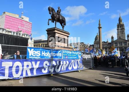 Glasgow, Scotland, UK. 24th Mar 2019. Europe. Hope over fear campaign group held an anti-brexit, remain, peoples vote, use the mandate rally in the centre of Glasgow today at George Square. The people showed their disapproval of the current government at Westminster and complained that Scotland is not being listened to. Credit: Douglas Carr/Alamy Live News Stock Photo