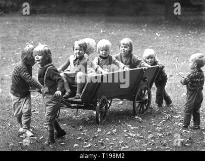 people, children, playing, children with handcart, Berlin, 20.9.1972, Additional-Rights-Clearance-Info-Not-Available Stock Photo