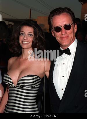 LOS ANGELES, CA. February 22, 1997: Actor JAMES WOODS & girlfriend LYNN ODDO at the Screen Actors Guild Awards  in Los Angeles. Pix: PAUL SMITH Stock Photo