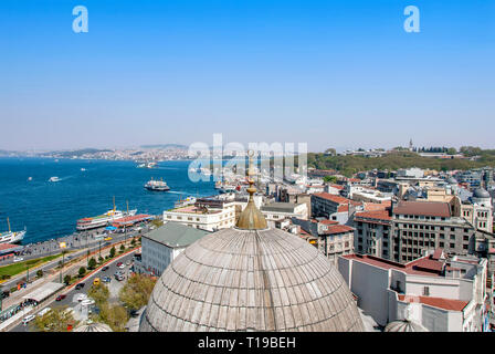 Istanbul, Turkey, 25 April 2006: Sirkeci, Eminonu Stock Photo