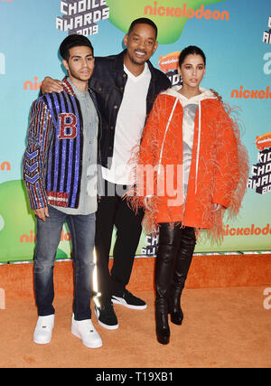 LOS ANGELES, CA - MARCH 23: (L-R) Mena Massoud, Will Smith and Naomi Scott attend Nickelodeon's 2019 Kids' Choice Awards at Galen Center on March 23, 2019 in Los Angeles, California. Stock Photo