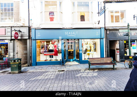 Seasalt cornwall clothing shop hi-res stock photography and images - Alamy