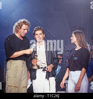 Na siehste!, Talk- und Unterhaltungsshow, Deutschland 1987 - 1989, Moderator Thomas Gottschalk (links) mit Gaststar Falco Stock Photo