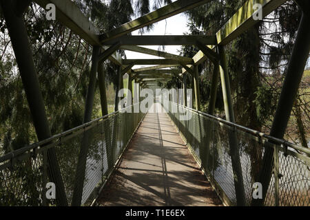 Footbridge over the river Severn at Upper Arley, Worcestershire, England, UK. Stock Photo