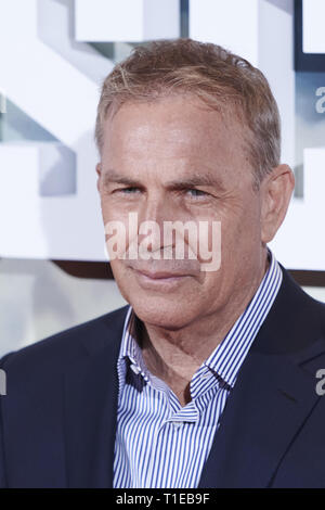 Madrid, Madrid, Spain. 25th Mar, 2019. Actor KEVIN COSTNER attends 'The Highwaymen' premiere at Capitol Cinema in Madrid. Credit: Jack Abuin/ZUMA Wire/Alamy Live News Stock Photo