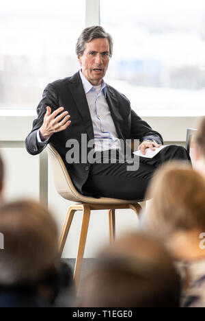 26 March 2019, Baden-Wuerttemberg, Ditzingen: Mathias Kammüller, Chief Digital Officer and member of the management board, attends the press conference of the machine manufacturer Trumpf. At the INTECH in-house exhibition, Trumpf will be presenting innovations in the field of 3D printing and artificial intelligence. Photo: Fabian Sommer/dpa Stock Photo