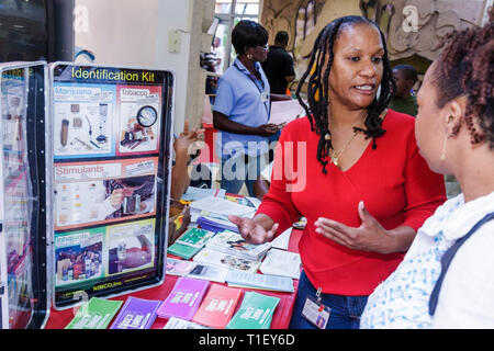 Miami Florida,Liberty City,Jessie Trice Community Health Center,fair,free care,volunteer volunteers volunteering work worker workers,working together Stock Photo