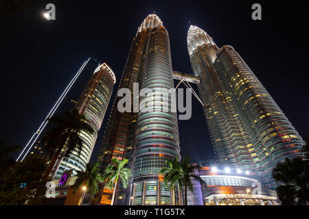 Kuala Lumpur, Malaysia -  March 21 2019: The Kuala Lumpur skyline featuring the Petronas Twin Towers in Malaysia Stock Photo