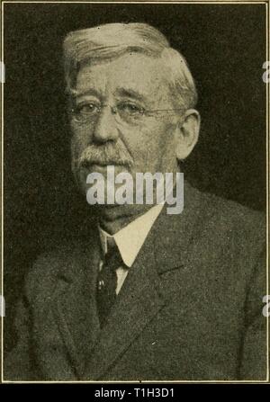 Diseases of economic plants (1921) Diseases of economic plants  diseasesofeconom01stev Year: 1921  T. J. Burrill, 1839-1916 B. D. Halsted, 1852-1916 Stock Photo