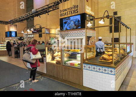 Great Northern Food Hall, Vanderbilt Hall in Grand Central Terminal, NYC, USA Stock Photo