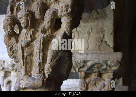 Details of the Romanesque cloisters of Girona Cathedral, the Santa Maria de Girona Stock Photo