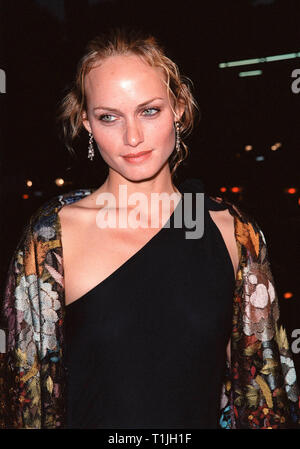LOS ANGELES, CA. October 18, 1999: Supermodel Amber Valletta at 