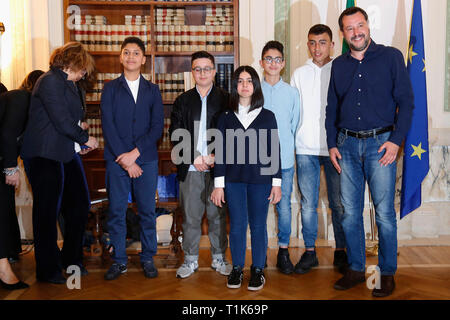 Matteo Salvini with Fabio, who tried to calm down the highjacked, Nicolo', who begged the hijacked to take him and relate his mates, Aurora, that, took as a hostage kept the calm, and Adam and Rami who phone the police whit an hidden mobile. Rome March 27th 2019. The Minister of internal affairs Matteo Salvini meets the students that were on the school bus that was hijacked last week in Crema. Two of the students, Rami and Adam, hailed as heroes for helping saving their classmates when they had been abducted by a Senegalese with Italian citizenship bus driver who tried to set fire to the sch Stock Photo