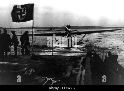 transport / transportation, aviation, seaplane, flying boat Dornier Do 18, next to a ship of the navy, late 1930s, Additional-Rights-Clearance-Info-Not-Available Stock Photo