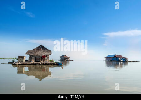 Floating houses on Lake Tempe, Sengkang, Sulawesi, Indonesia Stock Photo