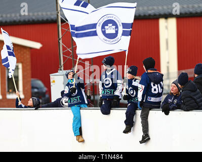 FINSPÅNG 20161226 Annandagsbandy i Finspång mellan Finspångs AIK (FAIK) och Borgia Norrköping BK på Arena Grosvad. Bild Jeppe Gustafsson Stock Photo