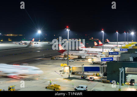 Wien Vienna airport, pier Nord (North), aircraft, plane, Austrian airlines Stock Photo