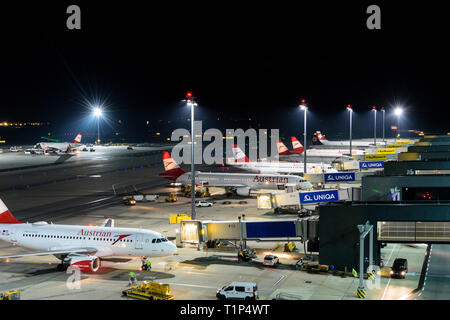 Wien Vienna airport, pier Nord (North), aircraft, plane, Austrian airlines Stock Photo