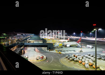 Wien Vienna airport, pier Nord (North), aircraft, plane, Austrian airlines Stock Photo