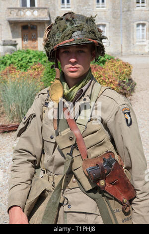 american ww2 paratrooper, 101st Airborne Division, Screaming Eagles Stock  Photo - Alamy