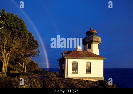 WA05431-00...WASHINGTON - Lime Kiln Lighthouse on San Juan Island over looks the Haro Strait. Stock Photo