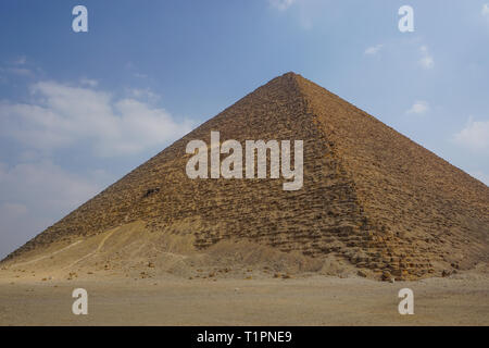 Dahshur, Egypt: The Red Pyramid was the third pyramid built by Old ...