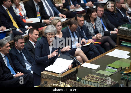 Beijing, China. 27th Mar, 2019. British Prime Minister Theresa May speaks during the Prime Minister's Questions in the House of Commons in London March 27, 2019. British lawmakers on Wednesday overwhelmingly voted to change original Brexit departure date in law to April 12 or May 22. HOC MANDATORY CREDIT: UK Parliament/Jessica Taylor Credit: UK Parliament/Jessica Taylor/Xinhua/Alamy Live News Stock Photo