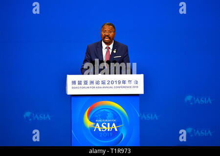 (190328) -- BOAO, March 28, 2019 (Xinhua) -- Jorge Bom Jesus, prime minister of Sao Tome and Principe, addresses the opening plenary of the Boao Forum for Asia (BFA) annual conference in Boao, south China's Hainan Province, March 28, 2019. (Xinhua/Guo Cheng) Stock Photo