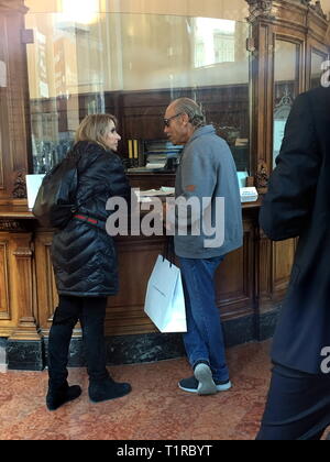 Milan, Leslie Gold and wife visit Milan Leslie 'LES' Gold, a 69-year-old American entrepreneur and TV personality, known to be the owner of the American Jewelry and Loan, a famous pawn shop in which the TV series has been shot for years 'IL BANCO DEI PUGNI', arrives in the center with his wife LILI. The two after having lunch they give themselves an afternoon of shopping for the city, and as it is recognized in a hurry, they are asked for many souvenir photos, even from men of the municipal police. Stock Photo