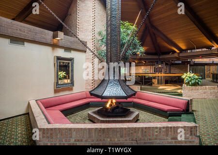 Interior of Indian Lakes resort, designed by Don Erickson Stock Photo