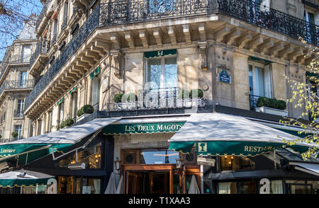 Cafe Les Deux Magots in Paris Stock Photo