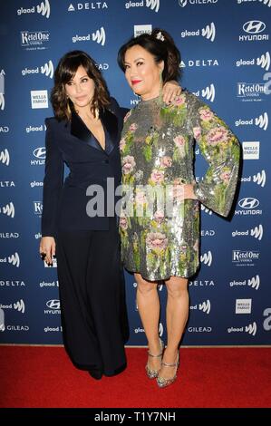 Beverly Hills, CA. 28th Mar, 2019. Gina Gershon, Jennifer Tilly at arrivals for 30th Annual GLAAD Media Awards, The Beverly Hilton, Beverly Hills, CA March 28, 2019. Credit: Elizabeth Goodenough/Everett Collection/Alamy Live News Stock Photo