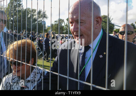 Christchurch, New Zealand. 29th Mar 2019. Australian Governor General, Perter Cosgrove, and his wife, Lynne Cosgrove, came to meet the public and to give his condolences. Around 50 people has been reportedly killed in the Christchurch mosques terrorist attack shooting targeting the Masjid Al Noor Mosque and the Linwood Mosque. Credit: SOPA Images Limited/Alamy Live News Stock Photo