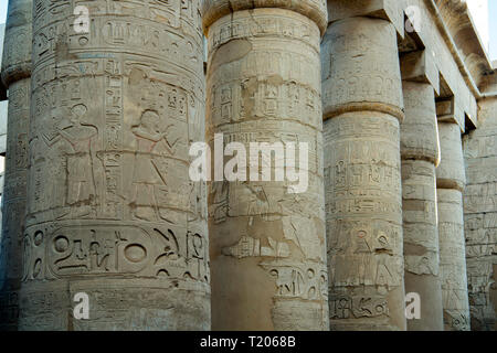 Ägypten, Luxor, Karnak-Tempel, Säulen des Hypostyls im Tempel des Amun-Re