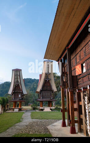 Traditional tongokan steep-roofed houses in Toraja, Sulawesi, Indonesia Stock Photo