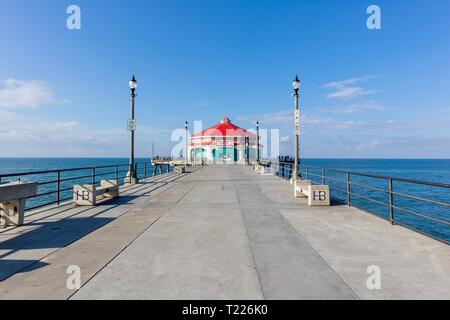 Ruby's Surf City Diner Huntington Beach Pier, Huntington Beach ...