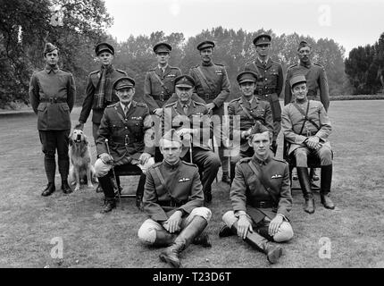 Aces High (1976)  Back row... David Daker, Malcolm McDowell, Simon Ward, Christopher Plummer, Tim Piggott-Smith, Ron Pember,  Middle row... Trevor Howard, Ray Milland, Richard Johnson, Jacques Maury,  Front row...  David Wood, Peter Firth,     Date: 1976 Stock Photo