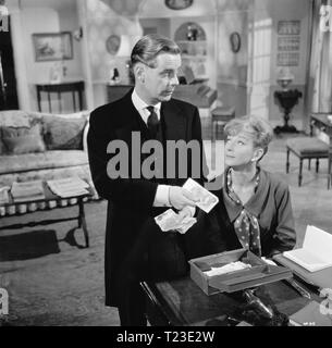 The Amorous Prawn (1962)  Ian Carmichael, Joan Greenwood,     Date: 1962 Stock Photo