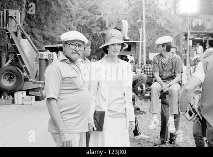 Cross Creek (1983)  Cameraman John A Alonzo, Mary Steenburgen,      Date: 1983 Stock Photo