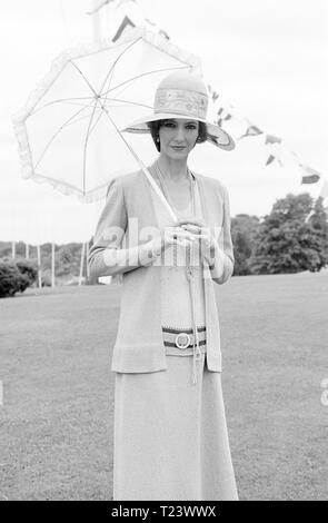 Cross Creek (1983)  Mary Steenburgen,      Date: 1983 Stock Photo