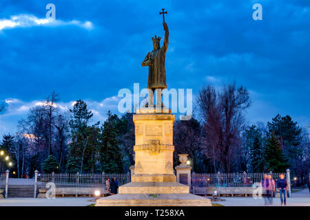 Bronze statue of Stephen the Great in Chișinău, Moldova Stock Photo