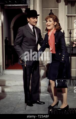 Some Will, Some Won't (1970)  Leslie Phillips,  Barbara Murray,      Date: 1970 Stock Photo