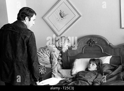 To the Devil a Daughter (1976)  Anthony Valentine,  Honor Blackman,  Nastassja Kinski,      Date: 1976 Stock Photo