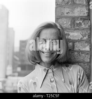 To the Devil a Daughter (1976)  Honor Blackman,     Date: 1976 Stock Photo